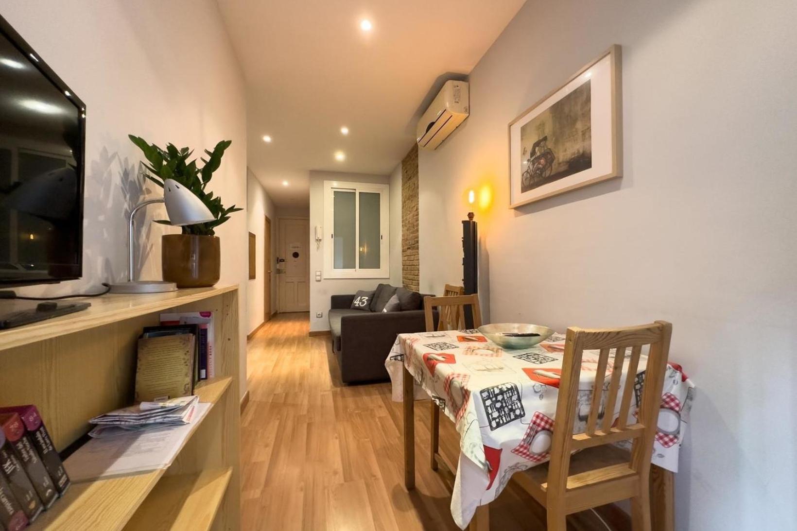 Lejlighed Fuer 3 Personen Ca 38 Qm In Barcelona-gracia, Costa Brava Costa Del Maresme Barcelona