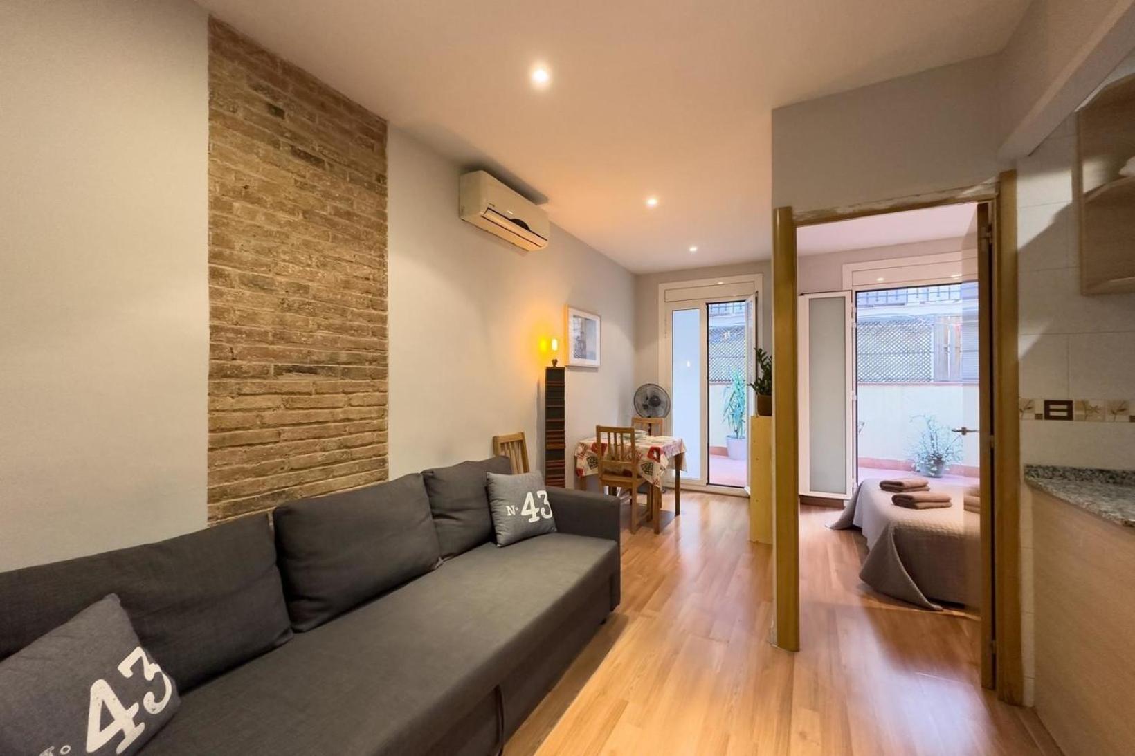 Fuer 3 Personen Ca 38 Qm In Barcelona-gracia, Costa Brava Costa Del Maresme *
